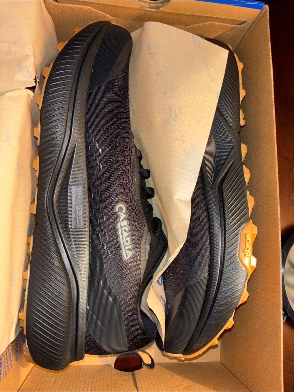 Brooks Cascadia 20 Trail Shoes